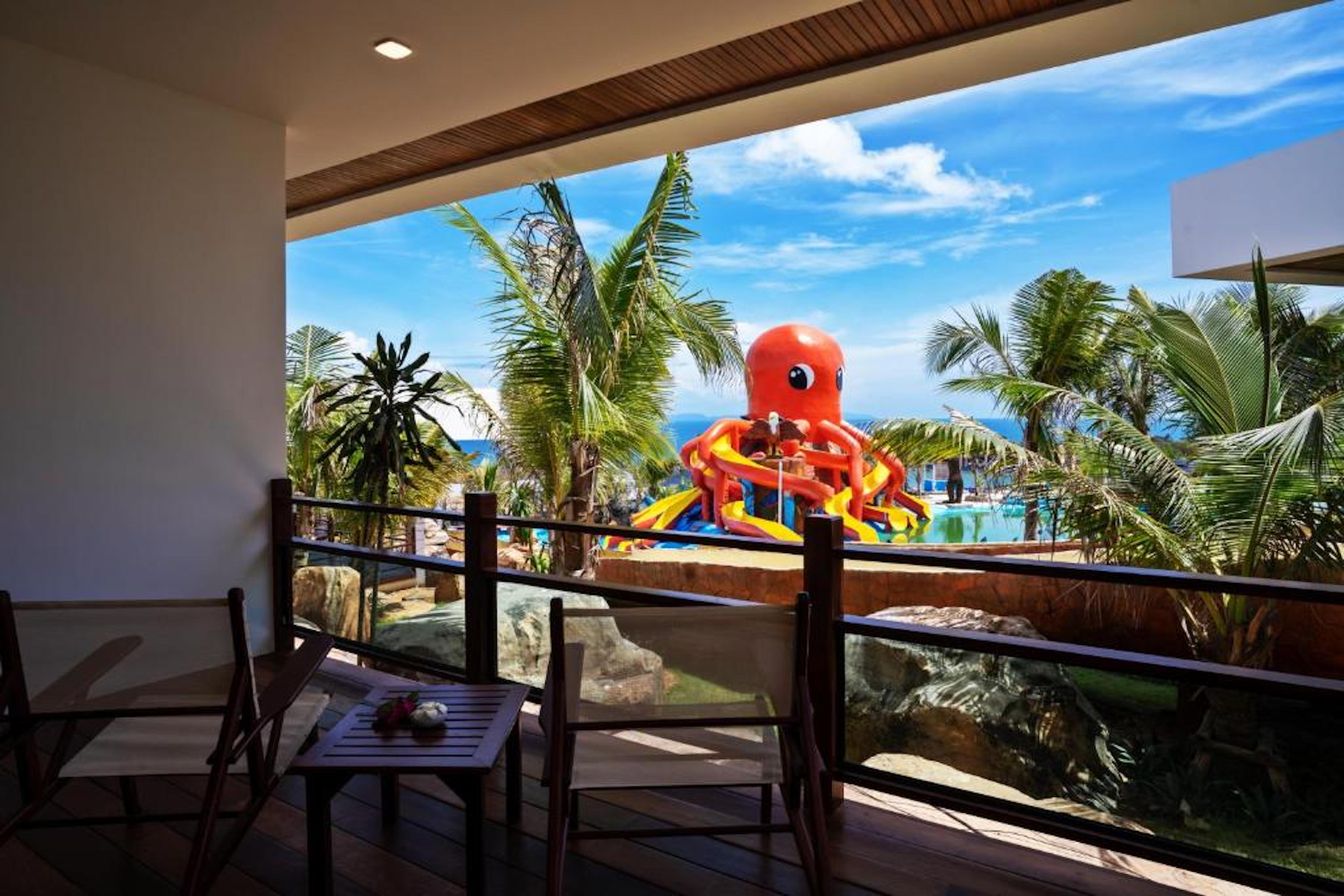 Phi Phi Mountain Beach Resort Sha Certified Exterior photo
