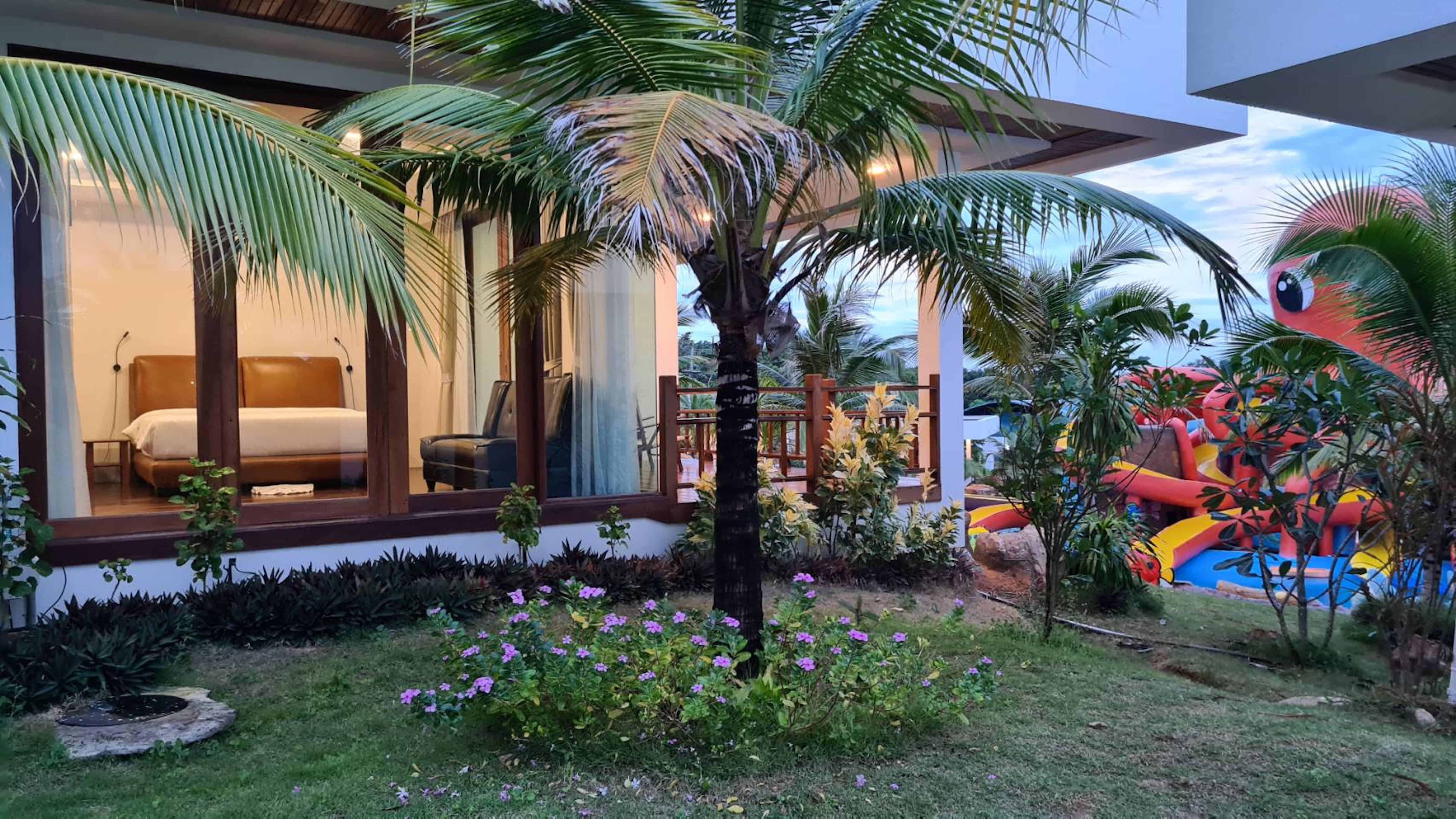 Phi Phi Mountain Beach Resort Sha Certified Exterior photo