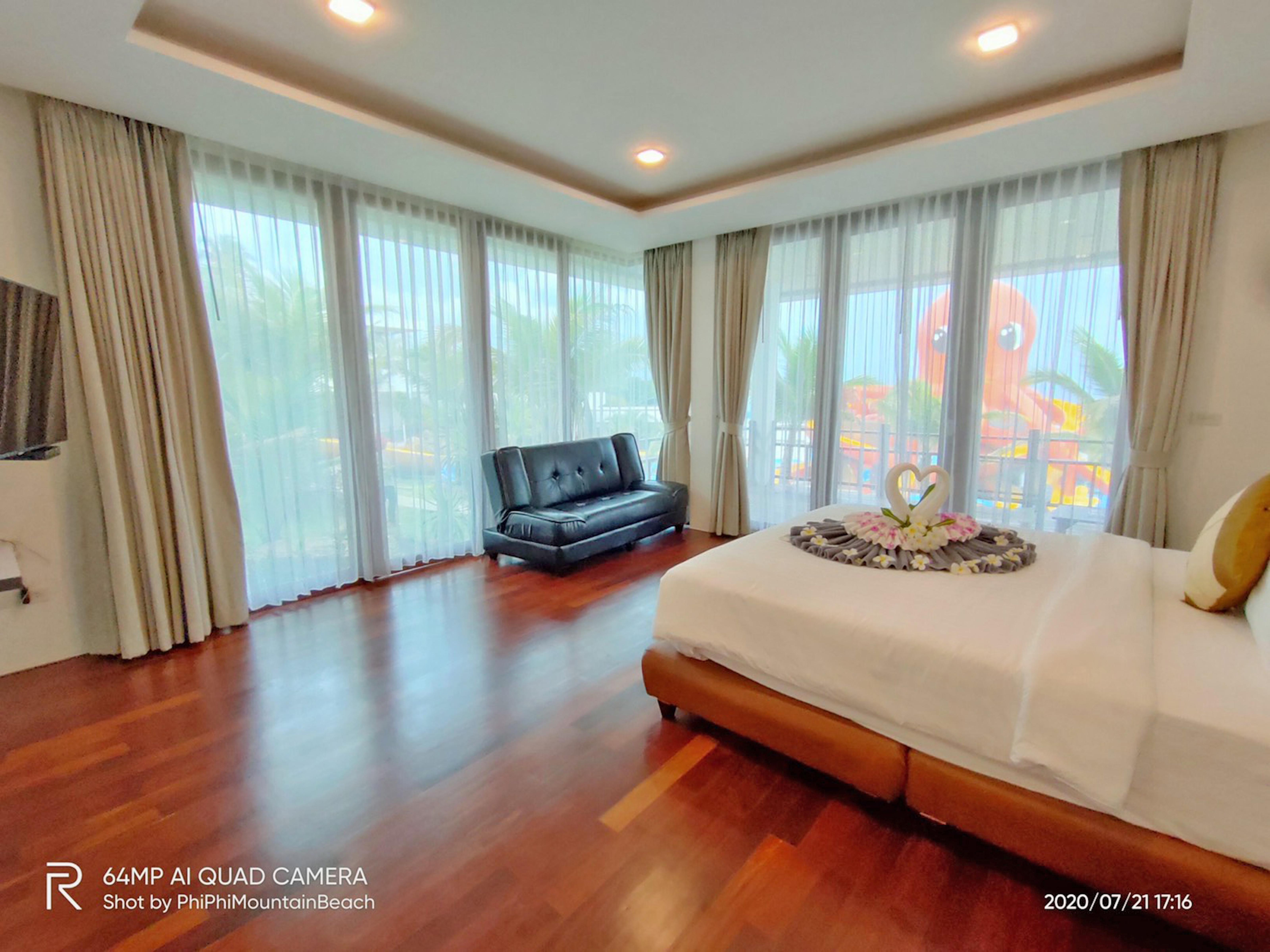 Phi Phi Mountain Beach Resort Sha Certified Exterior photo