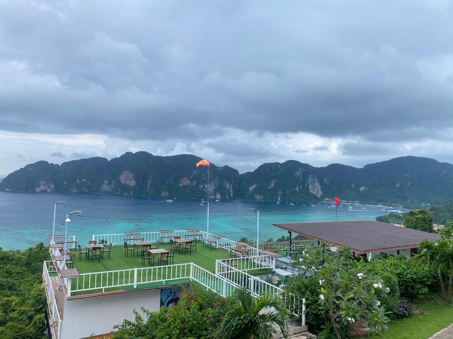 Phi Phi Mountain Beach Resort Sha Certified Exterior photo